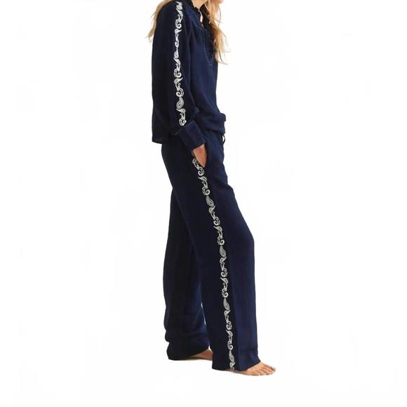 NEW CARTOLINA NANTUCKET women's isla pants in navy - Picture 1 of 3